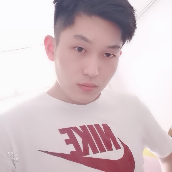 独寂用蜗牛的照片