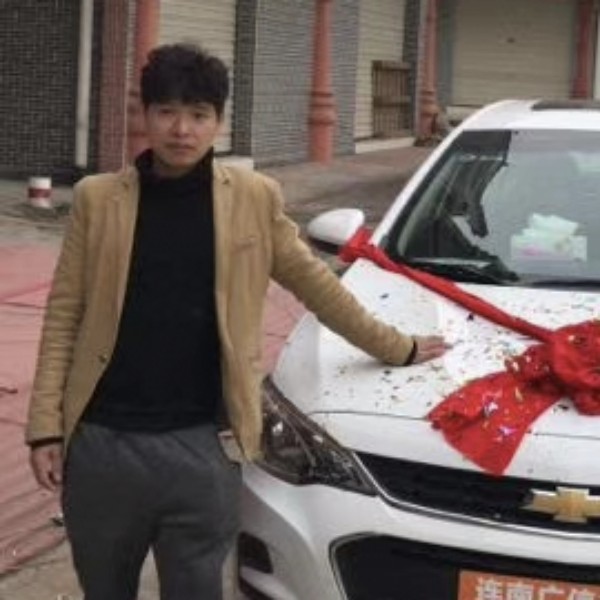 等待爱情码头的照片