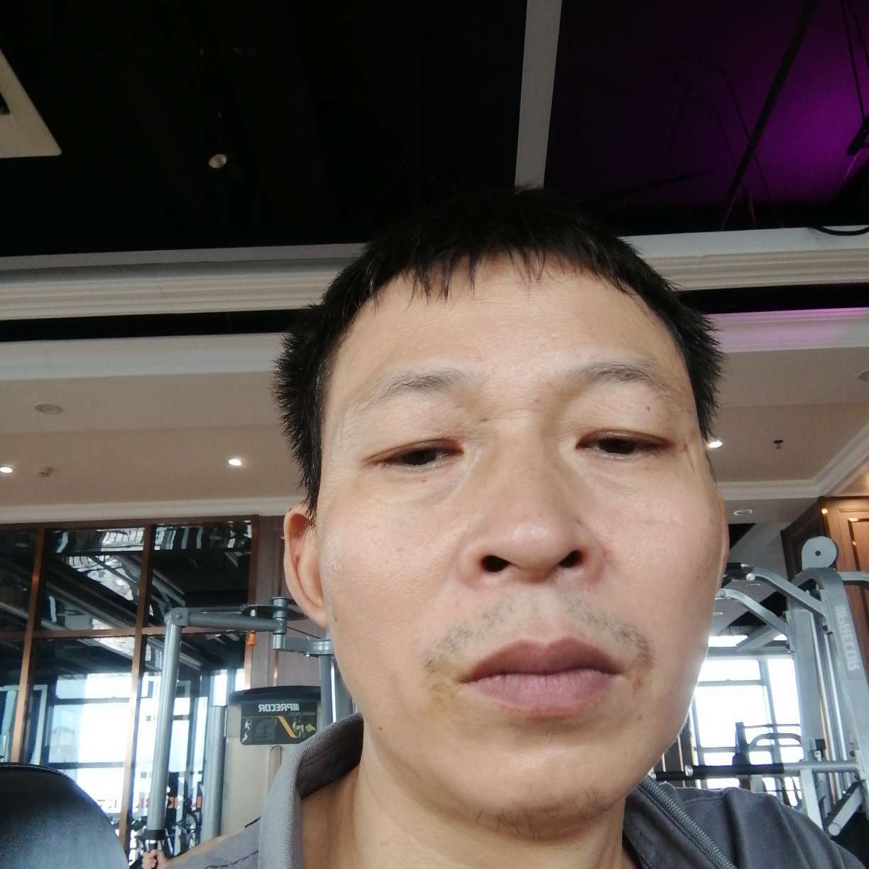 樱桃蹁跹满意的照片
