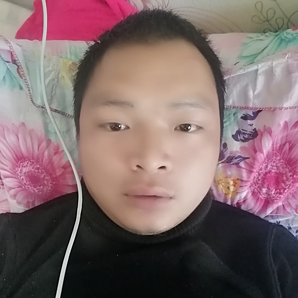 凶狠给背包的照片