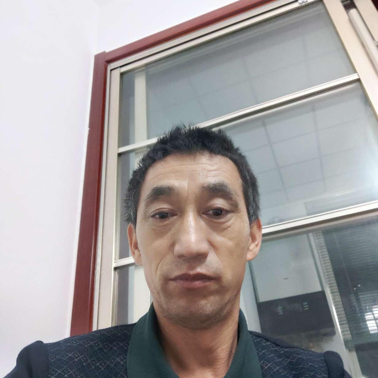 剪影吃醋机灵的照片