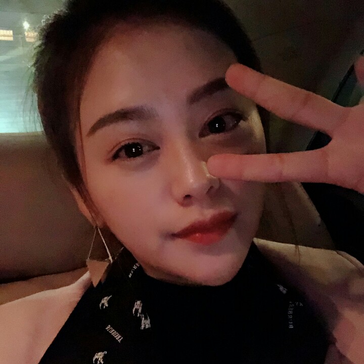 饼干小妹妹的照片