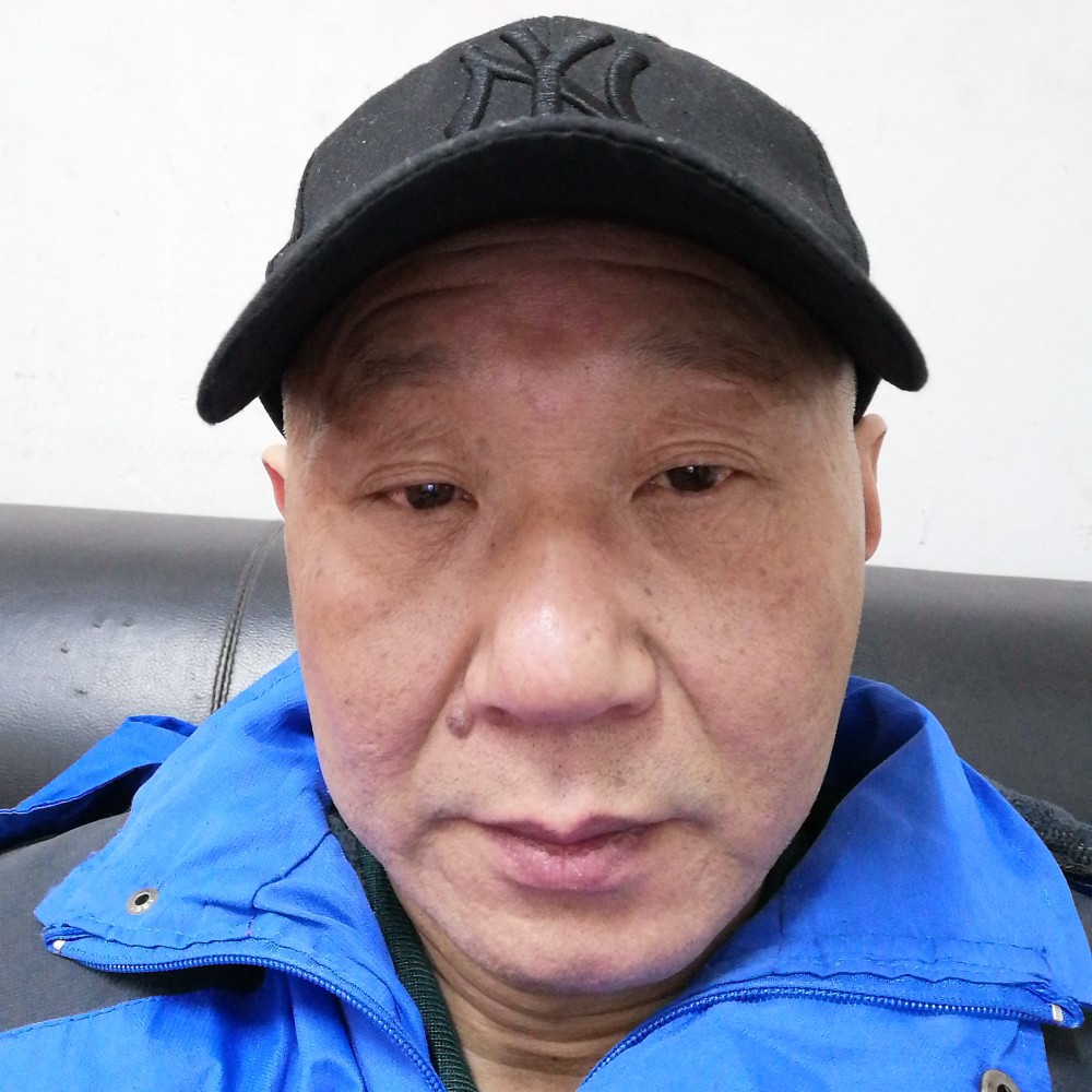 火龙果笑瘦瘦的照片