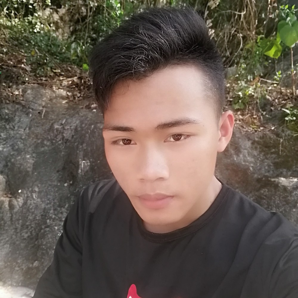 故事小伙的照片