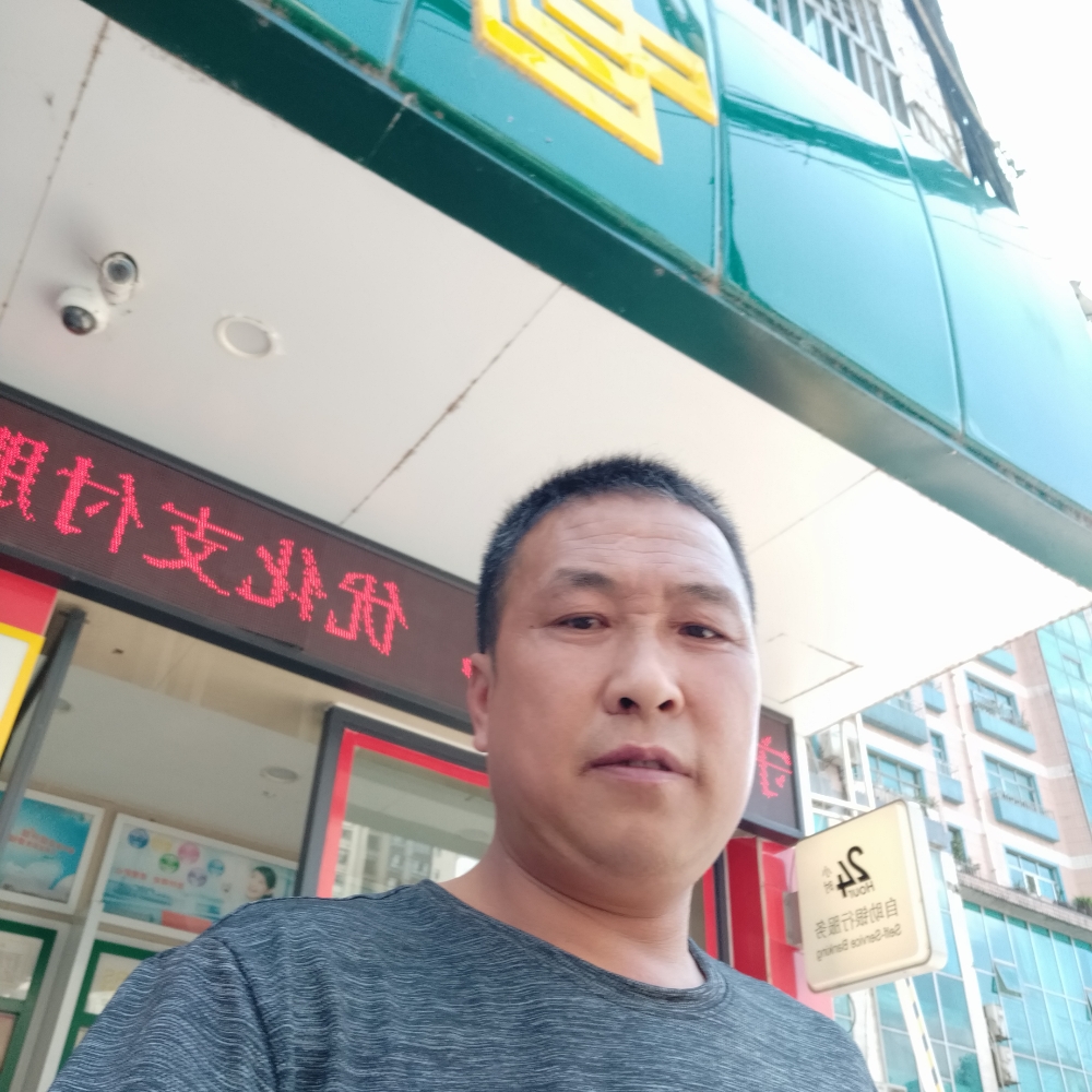 战斗机凝眸现代的照片