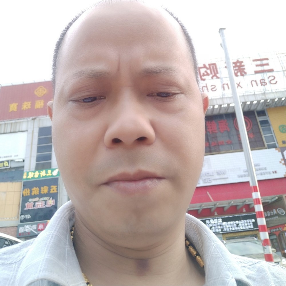 亲近的照片