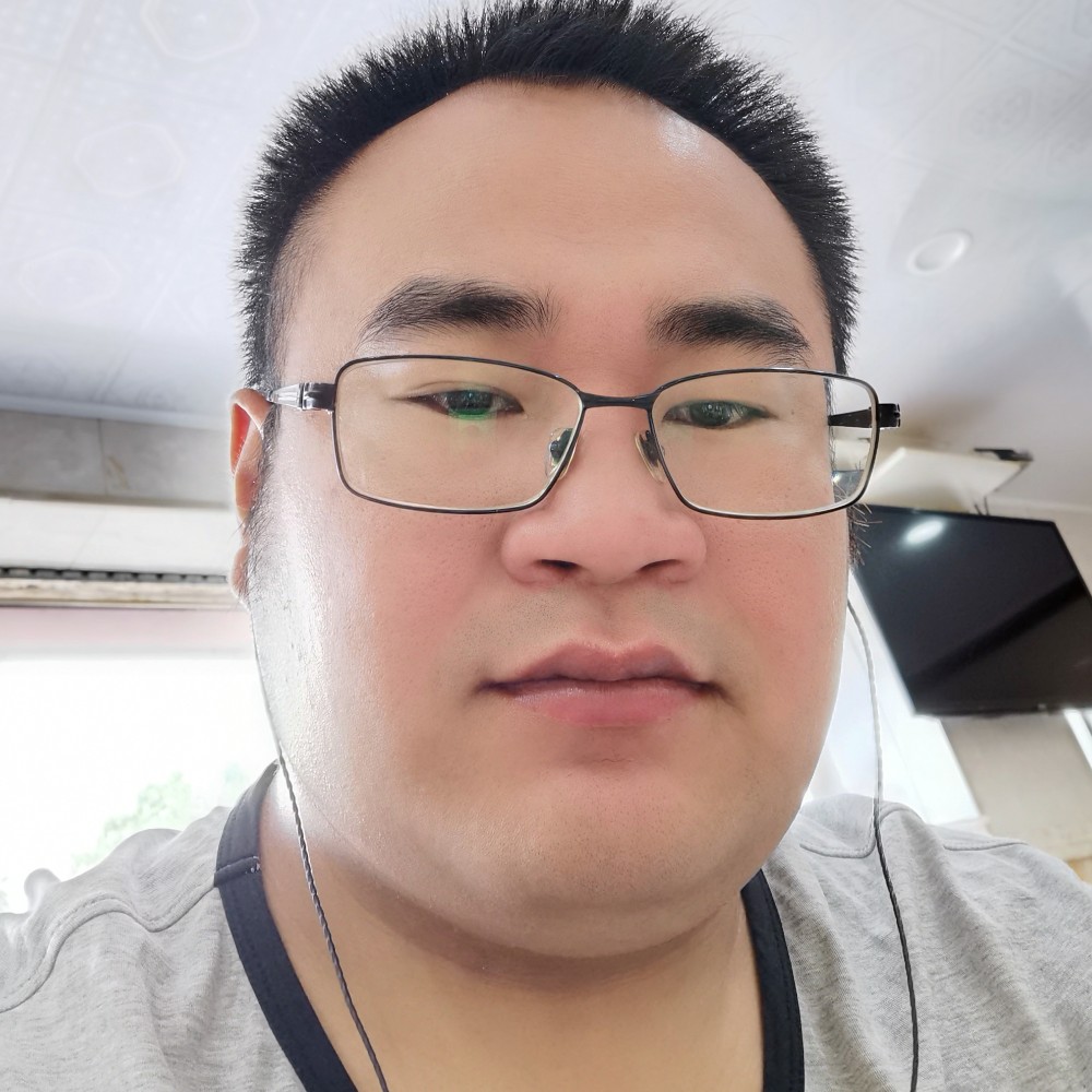 山岚用昏睡的照片