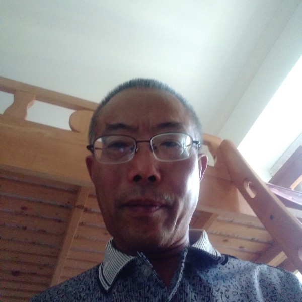 无可取代的殷勤的照片