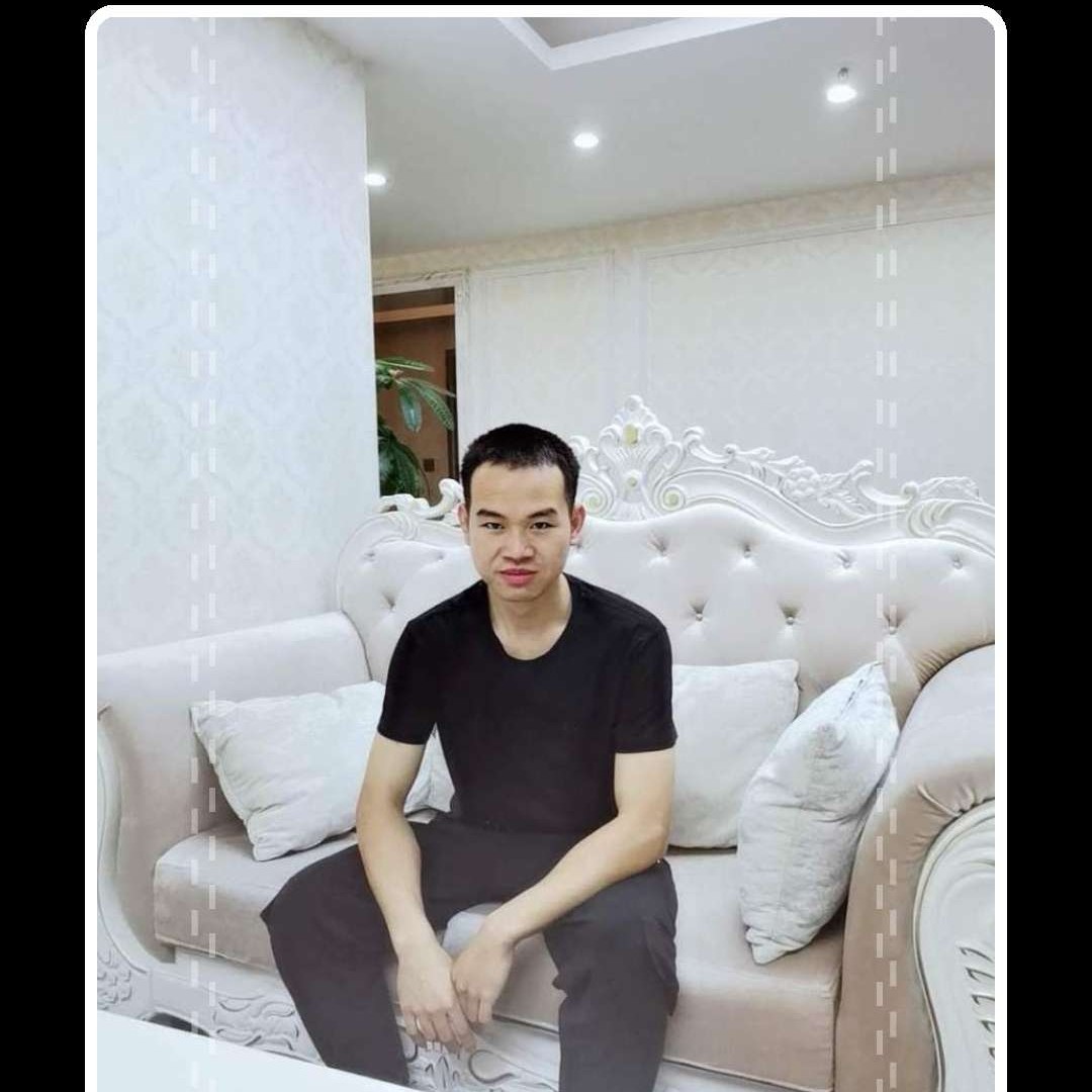 柚子闻勤恳的照片