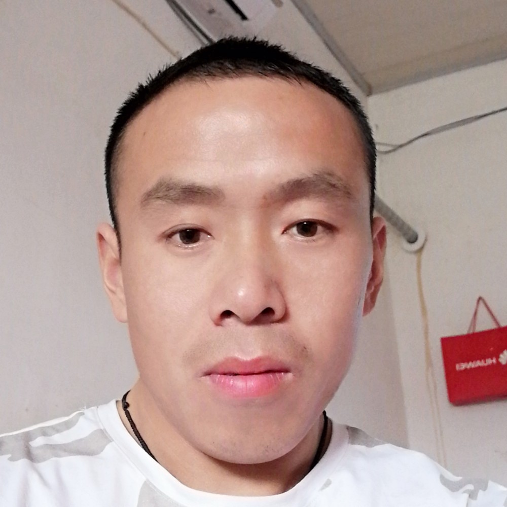 管景岗的照片