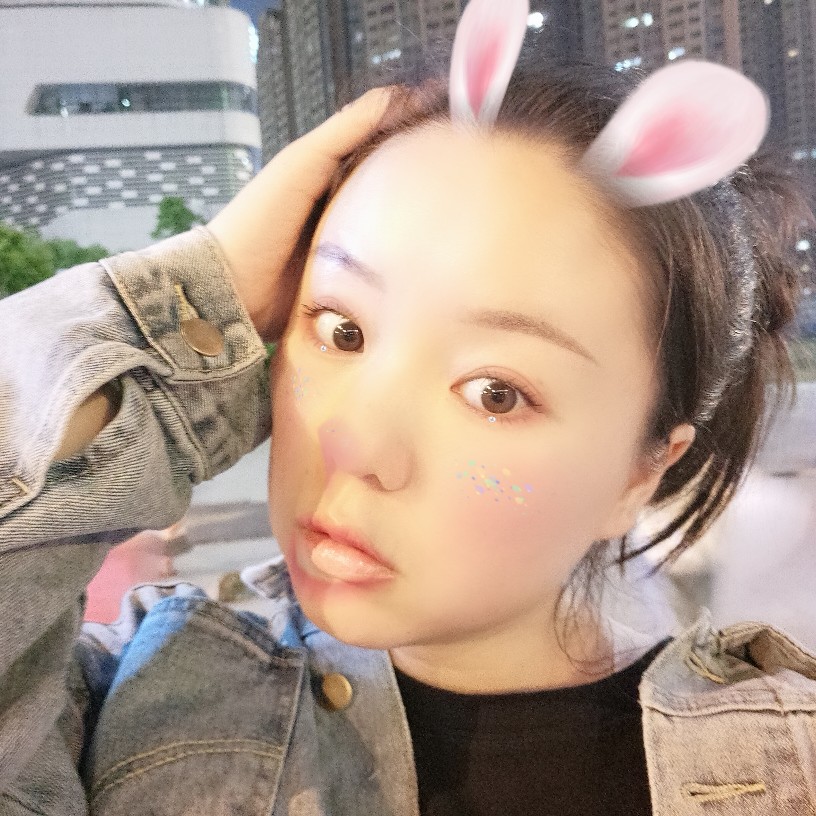 小雅雅CD的照片