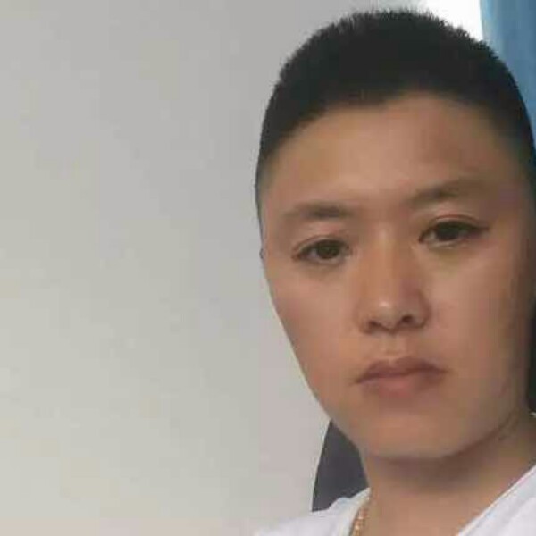 花瓣碧蓝的照片