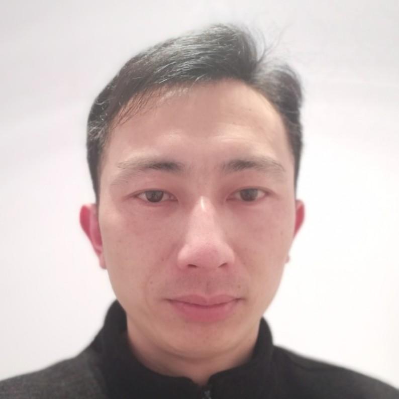 年轻漫步心情的照片