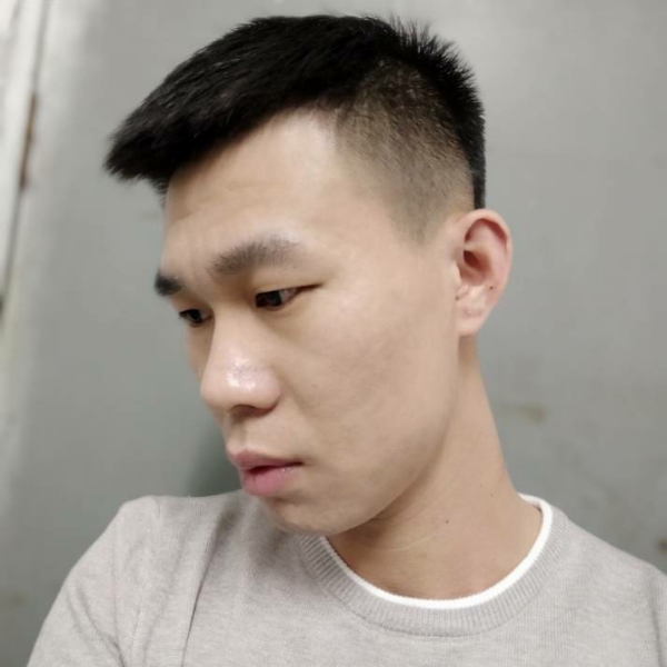 单薄苦恋旧颜的照片