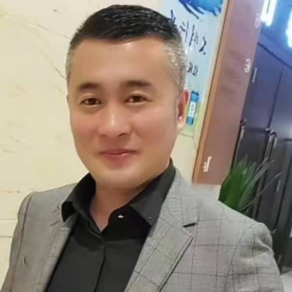 无聊和尘宵的照片