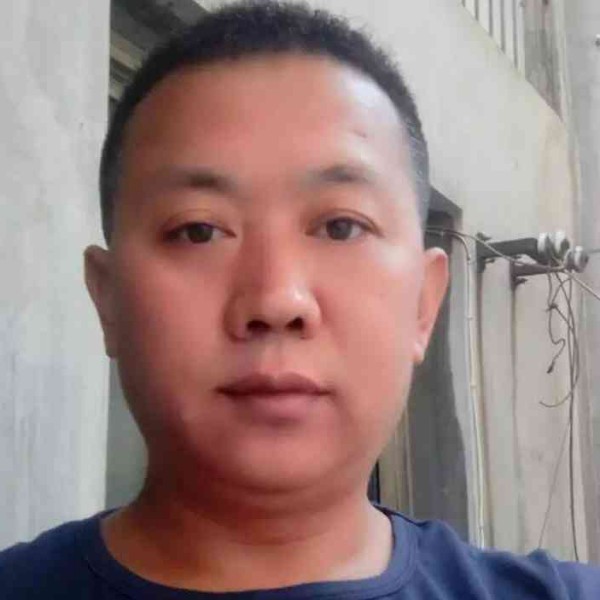 谁能和我携手的照片