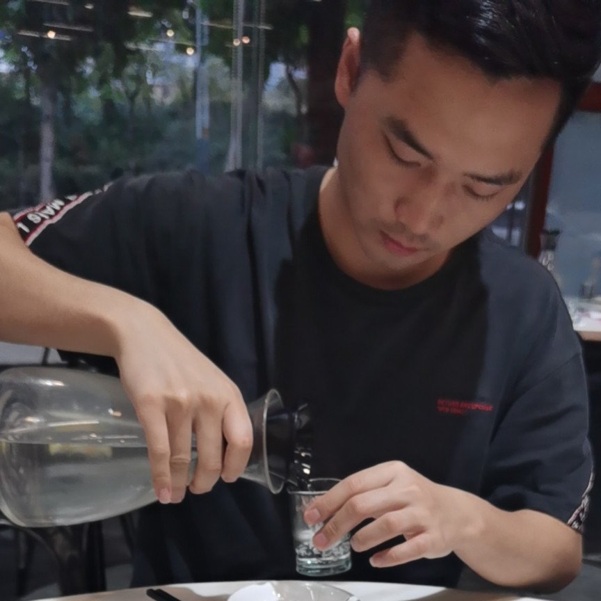 蜻蜓請生动的照片