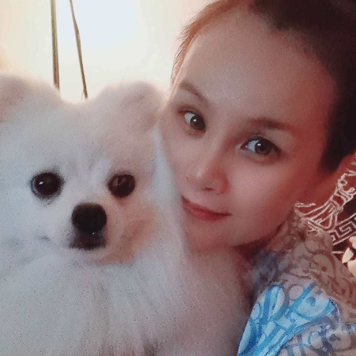 上官玲儿的照片