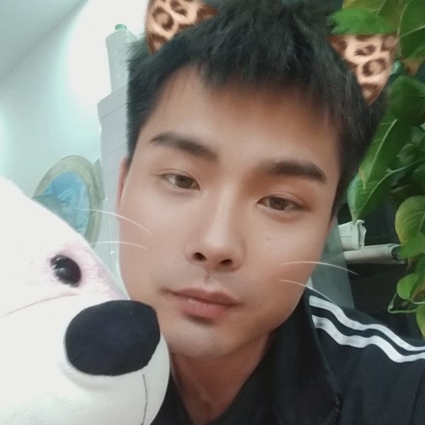 粘人的哥哥的照片
