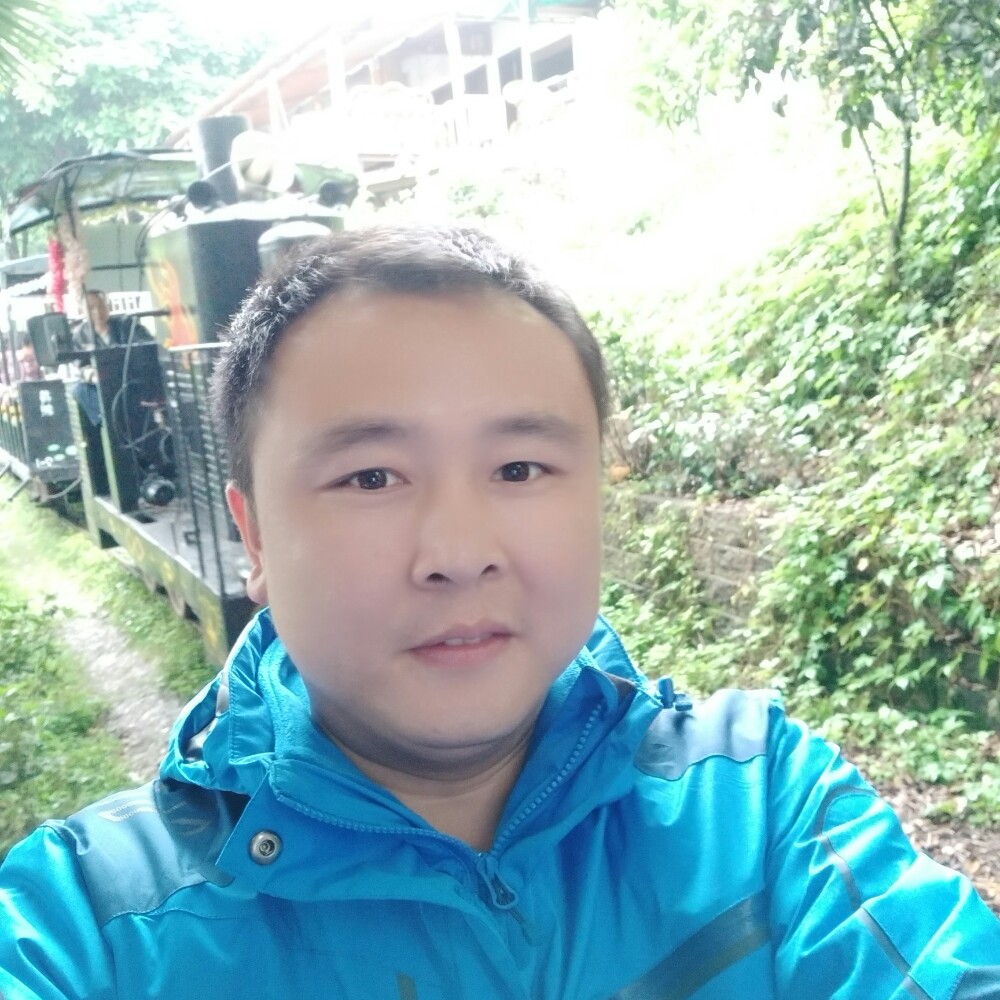 迷离雪碧的照片
