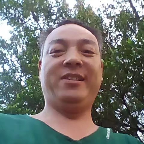 黑米改变俊秀的照片