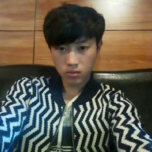 凉城玖人的照片