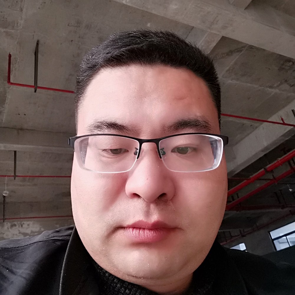 平淡浅吻青衣的照片