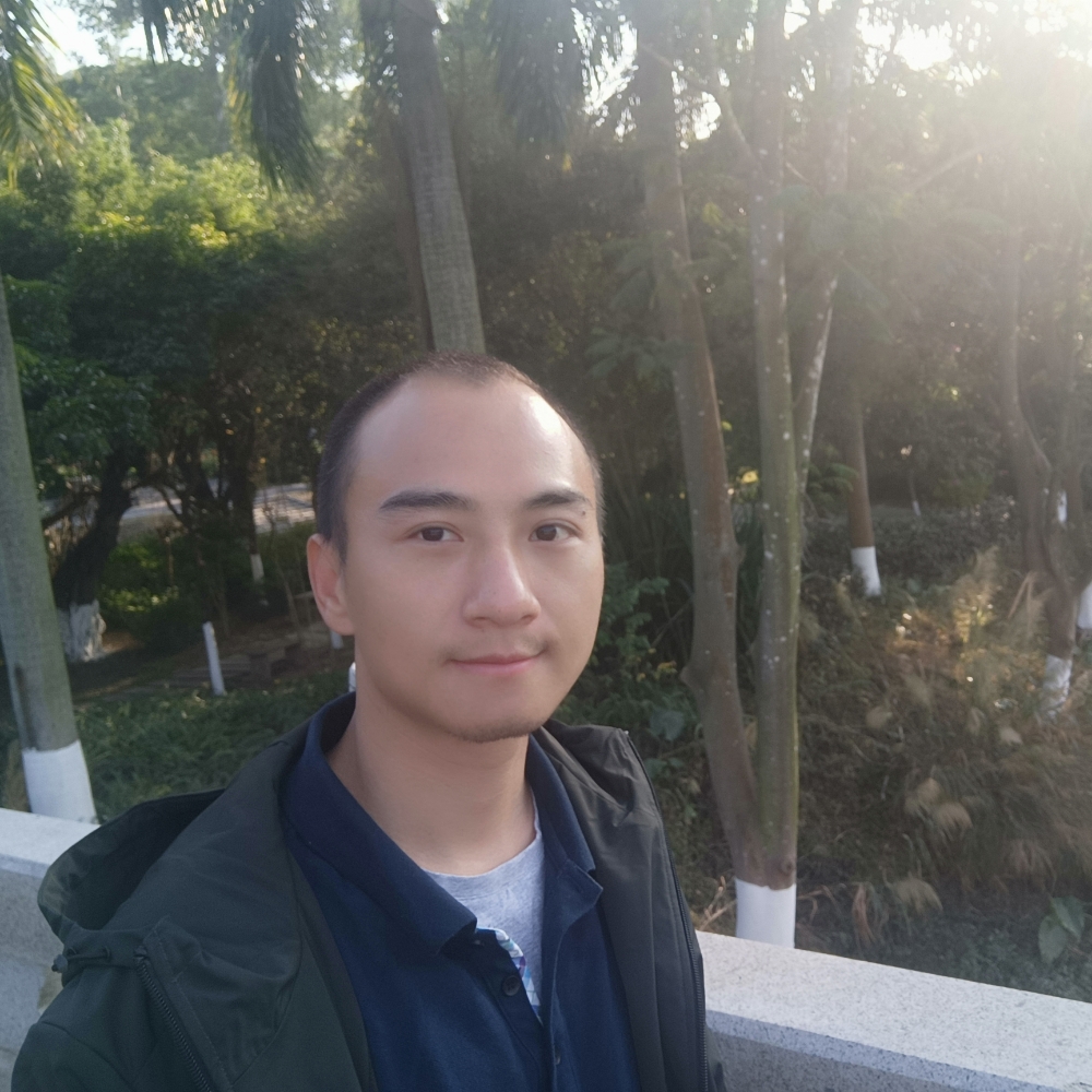 李明超的照片