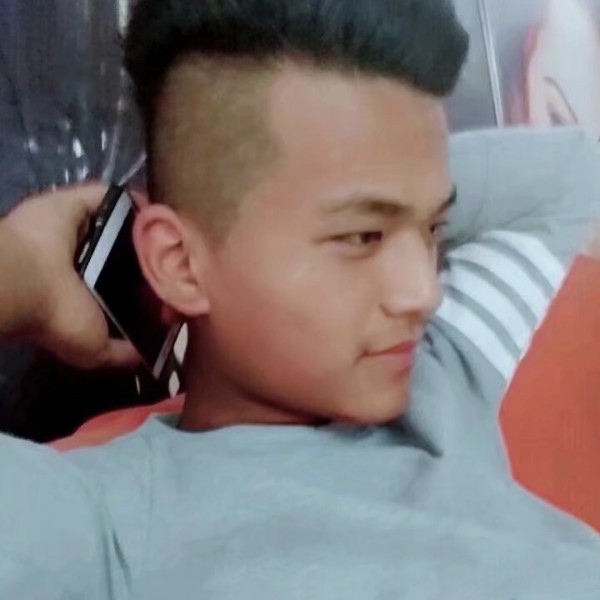 奈@  何情深的照片