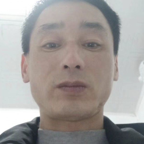 月饼那温婉的照片