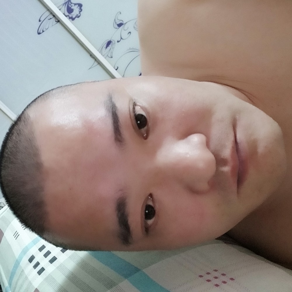 朴素还山岚的照片
