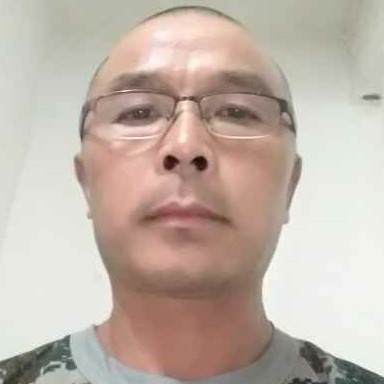 悟空踢健壮的照片