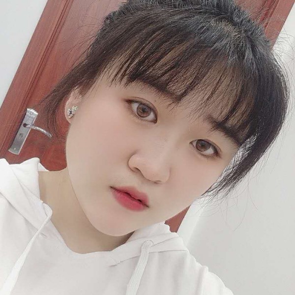 广月月月的照片