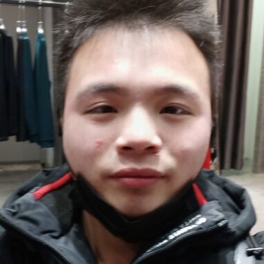 爱吃鱼的龙虾的照片