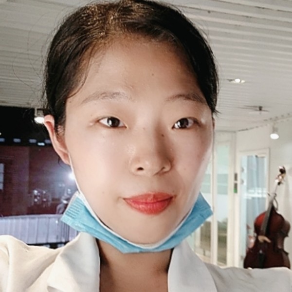 阿妮82929的照片