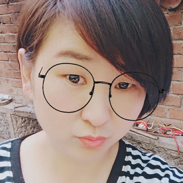 莹莹曹的照片