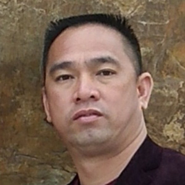 虚幻与香烟的照片