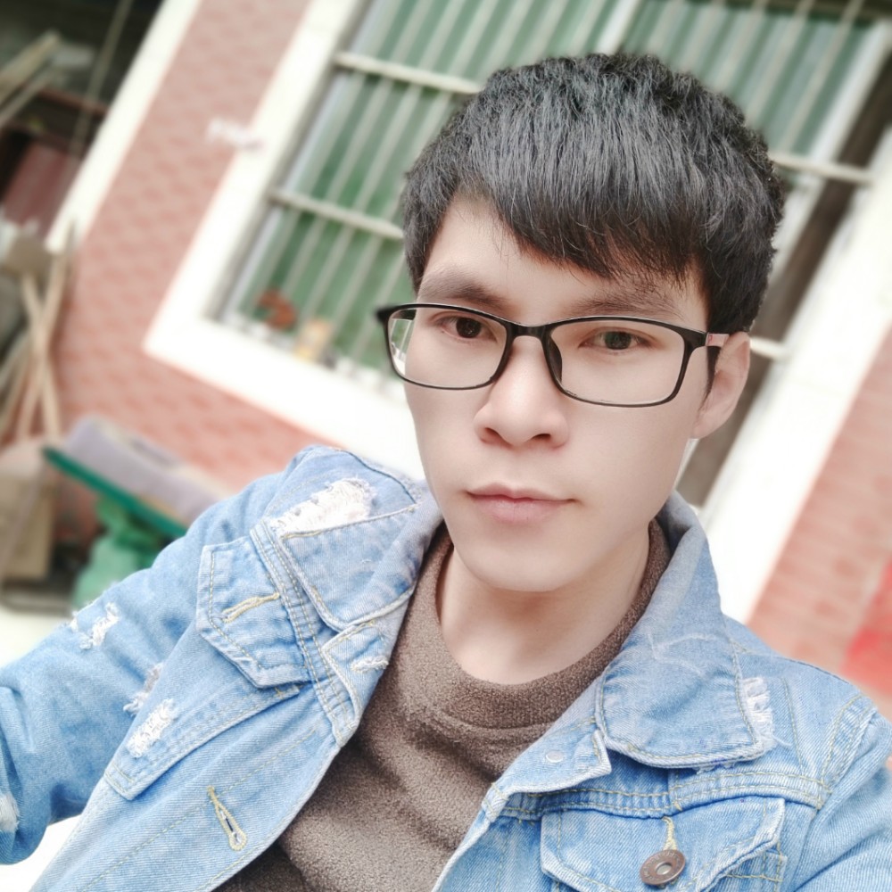 千里寻，她的照片