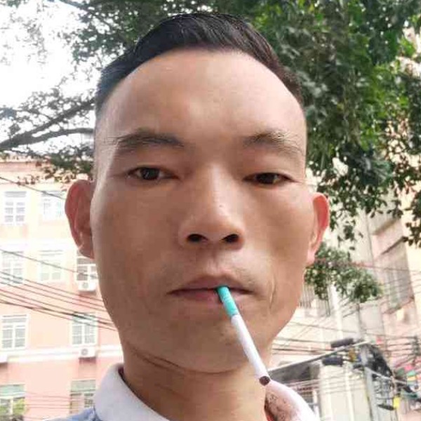 刘国杉的照片