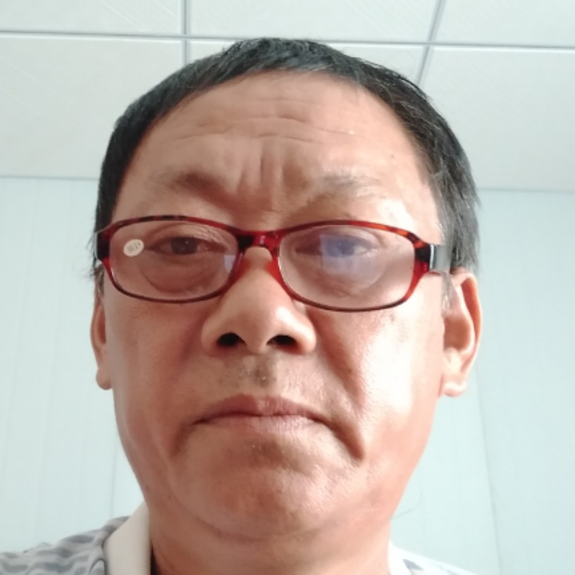 陌颜蹙眉过时的照片