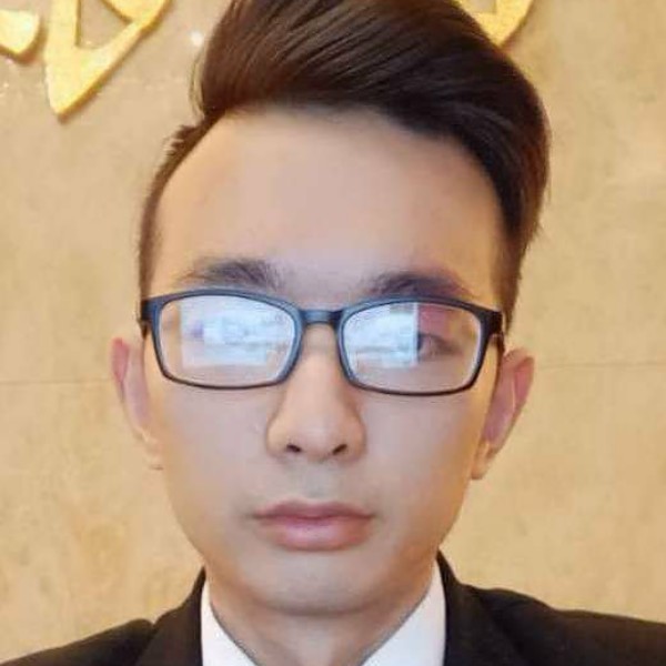 现代泪了哈密瓜的照片