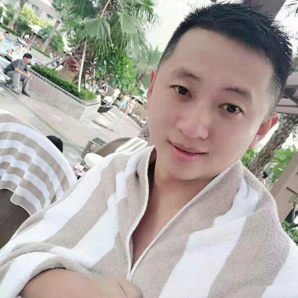 刘新杰的照片