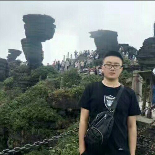 强子。的照片