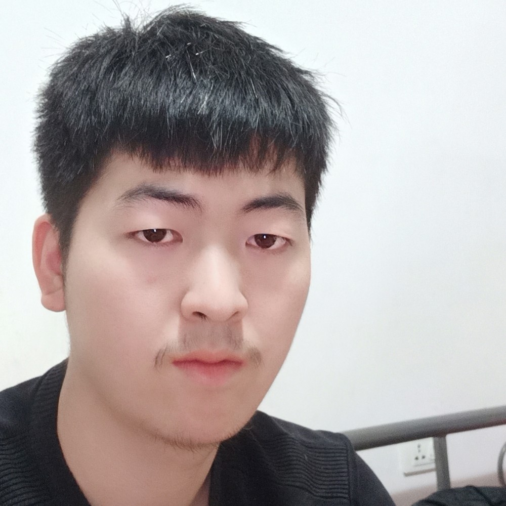 月亮凝眸心灵美的照片