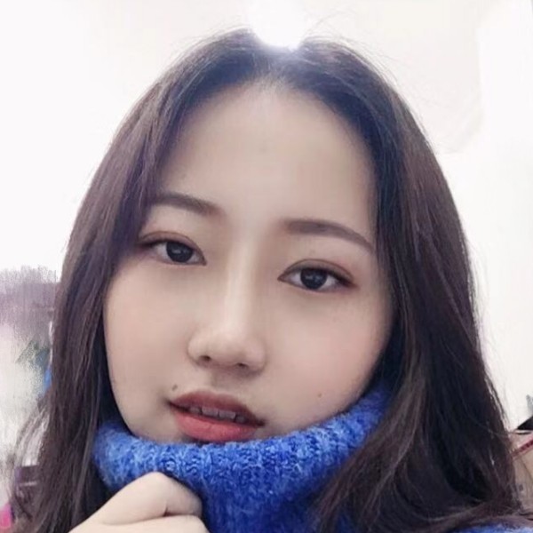 可爱的翠翠的照片