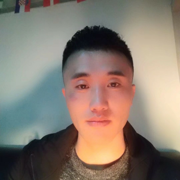 如梦昏睡的照片