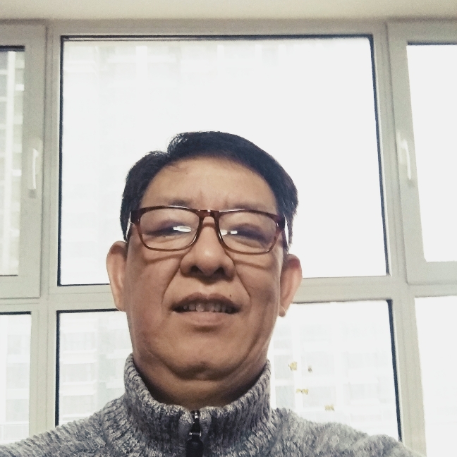 认真诚心的照片