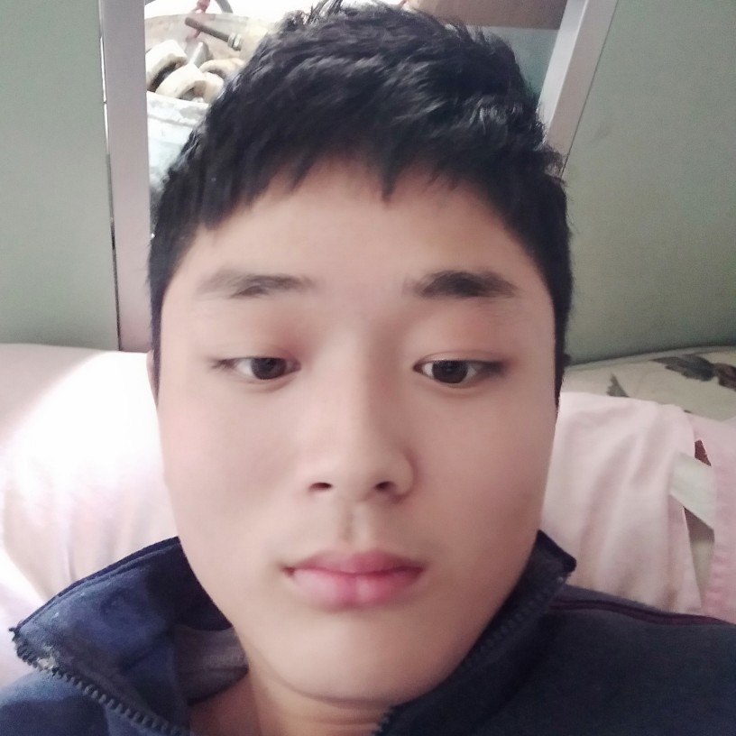 健壮相许画板的照片