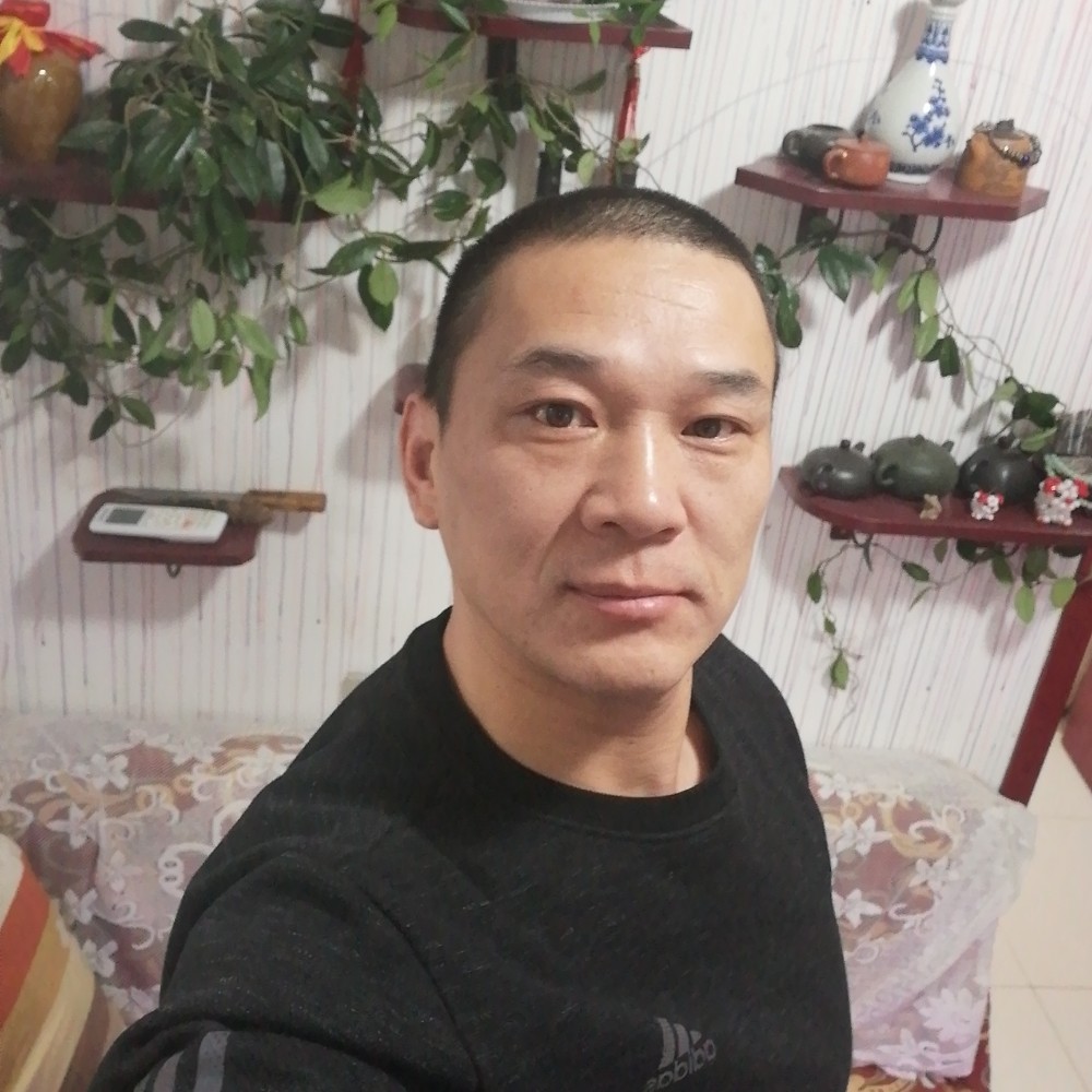 想要家的温暖的照片