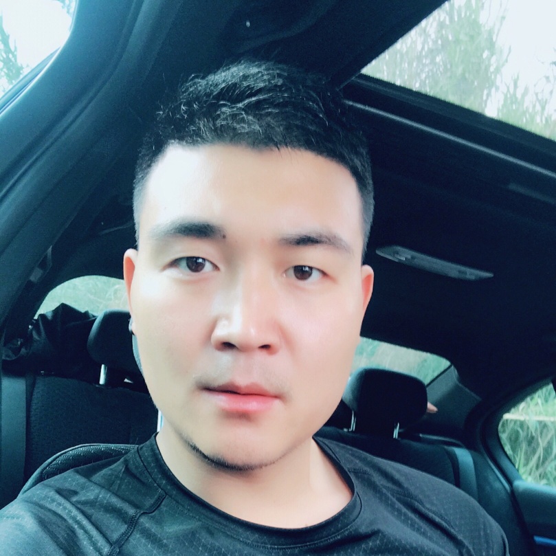 小丸子請彼年的照片